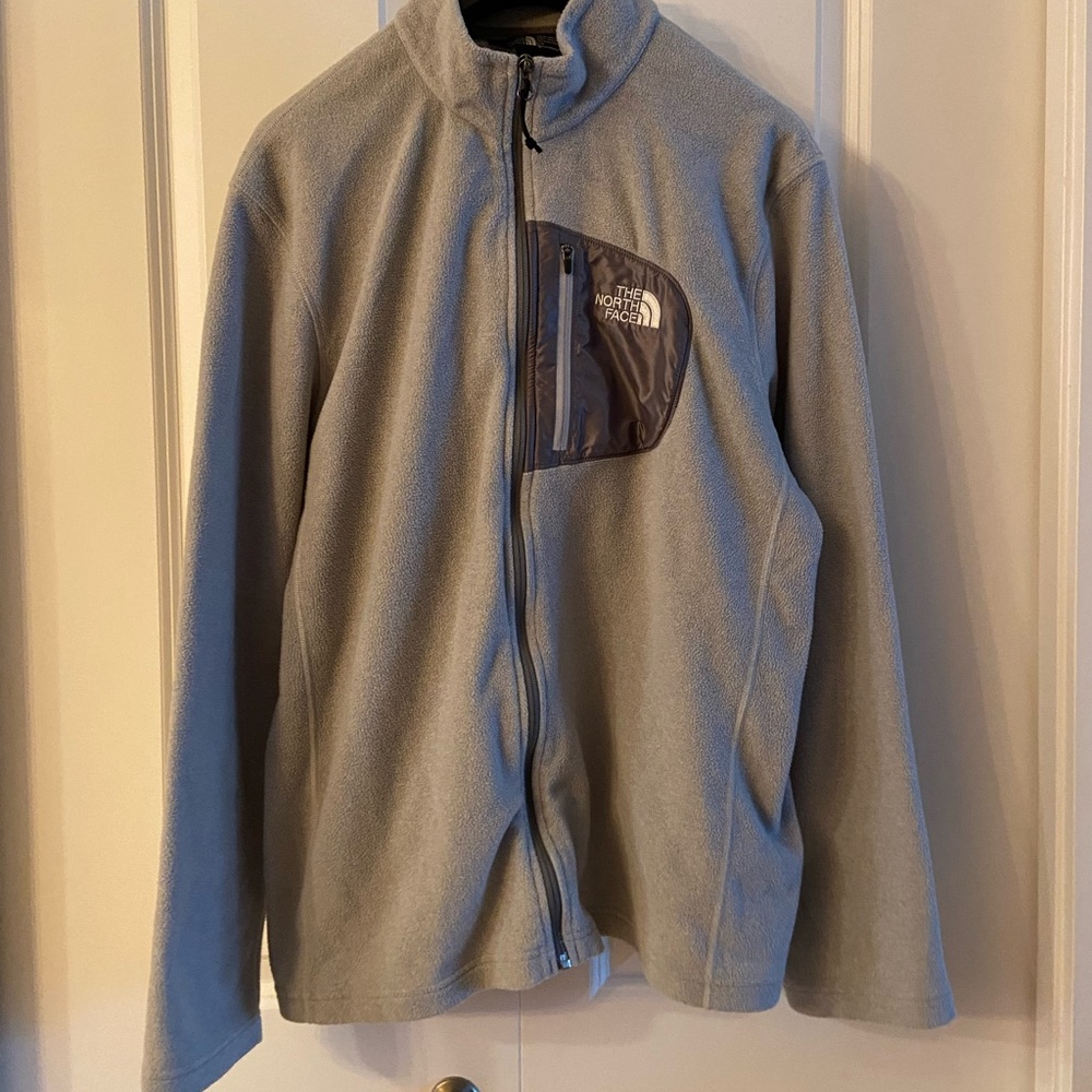 The North Face lighweight fleece full zip jacket men L